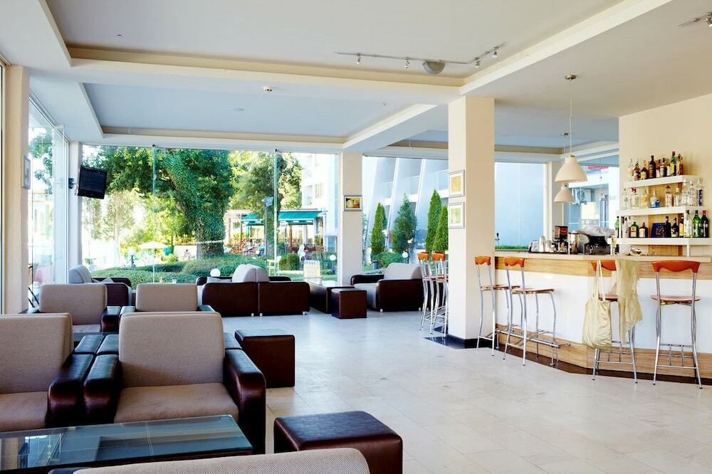 Green Park Hotel Golden Sands Exterior foto
