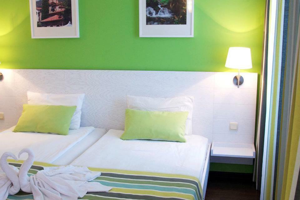 Green Park Hotel Golden Sands Exterior foto
