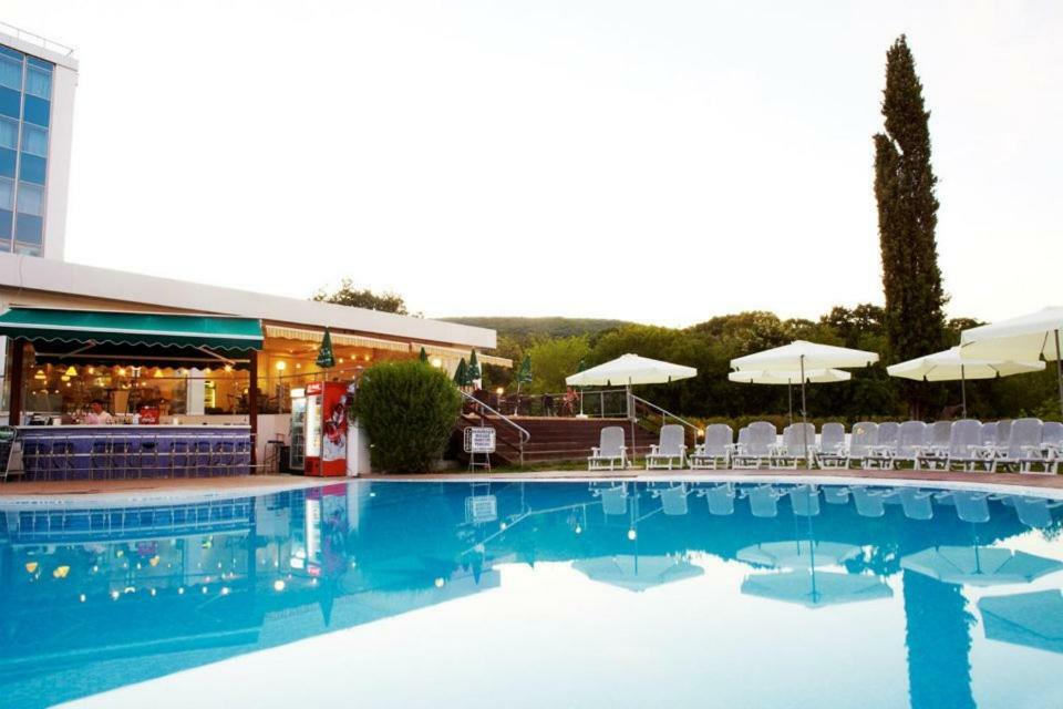 Green Park Hotel Golden Sands Exterior foto